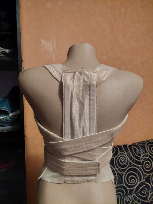 Корсет для корекції осанки