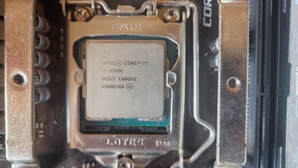 ПК на i7 9700k, msi z390-A PRO, ОЗУ 16 gb, без БП