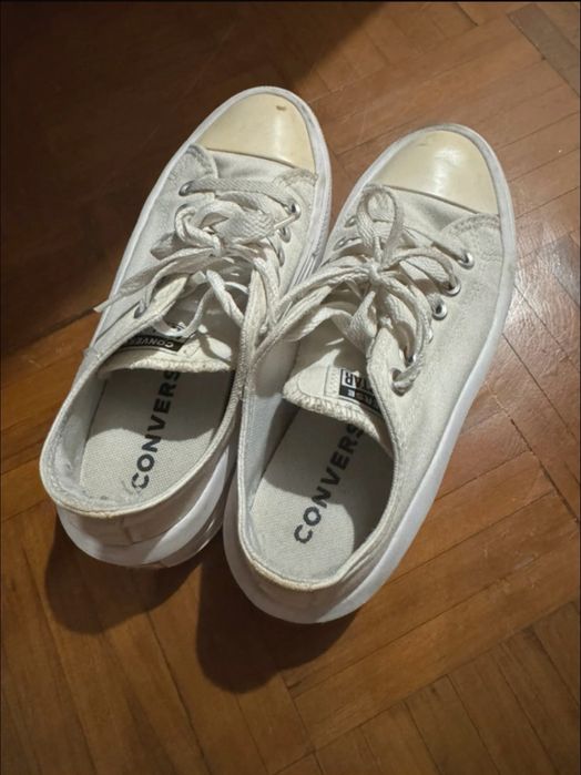 Sapatilhas all star em estado razoavel