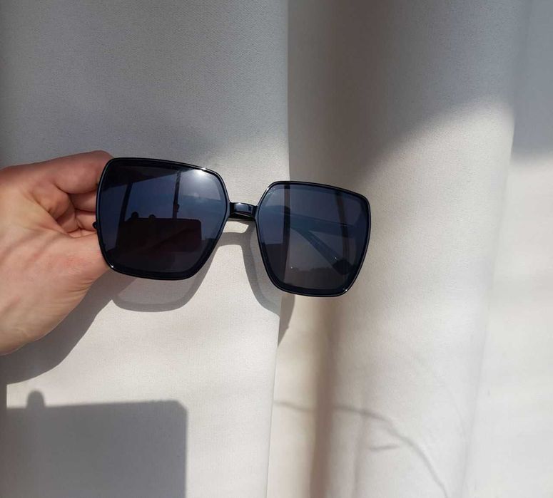 Сонцезахисні окуляри (ціна з Оlx д.)