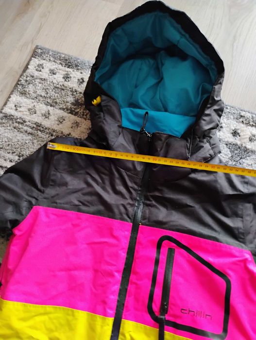 Urzywany kurtka narciarska z cropp