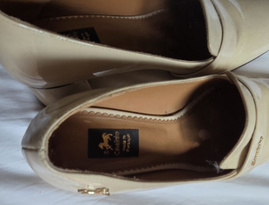 Sapatos de senhora clássicos Cavslinho