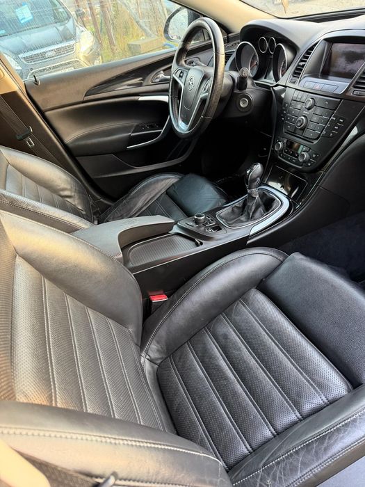 Opel Insignia 2.0 Diesel/2009r/Skóra/Xenon/Navi/PDC/Alufelgi/Zamiana