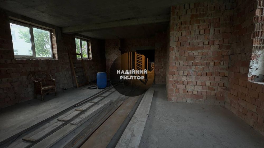 Оренда комерційного приміщення (ремонт під Орендаря)