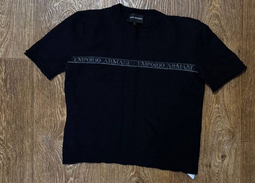 Футболка от Emporio Armani