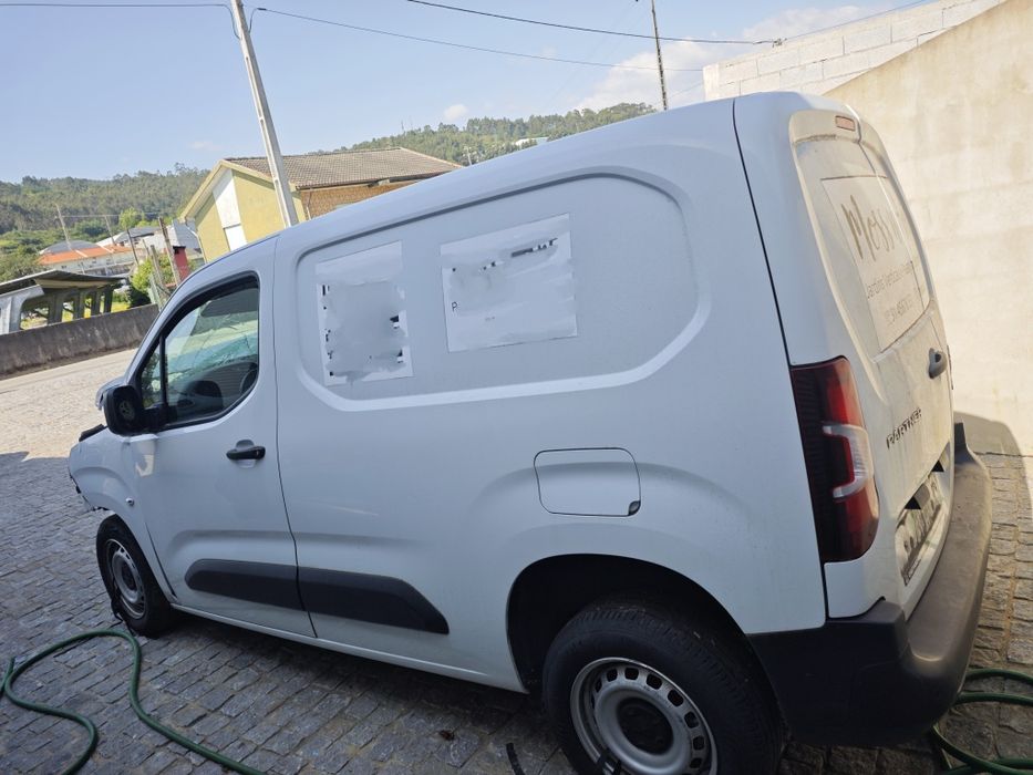 Peugeot partner 1.5hdi  2020