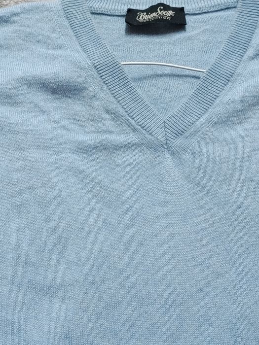 Пуловер від Brian Scott кашемір та шовк