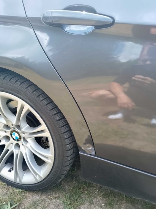 BMW E90 330d 2005