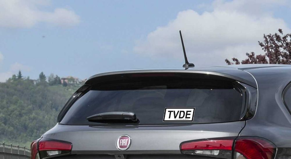 Aluguer viatura TVDE
