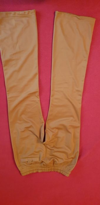 Спортивный костюм BARE