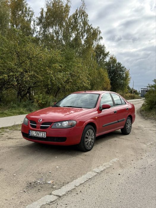 Nissan Almera