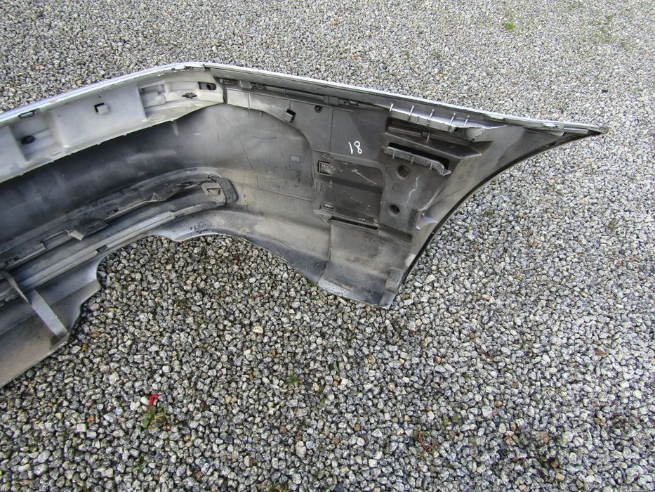 Para-choques traseiro BMW E46/4 ano 1999, CARRO (ver detalhes)