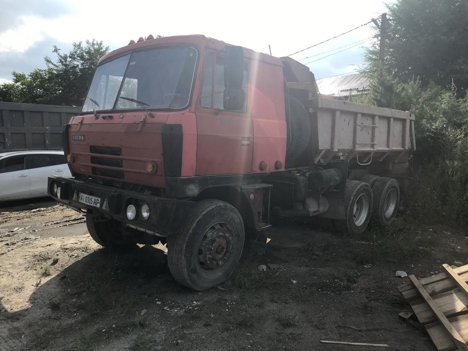 Авто Татра  самоскид. Повний привід.