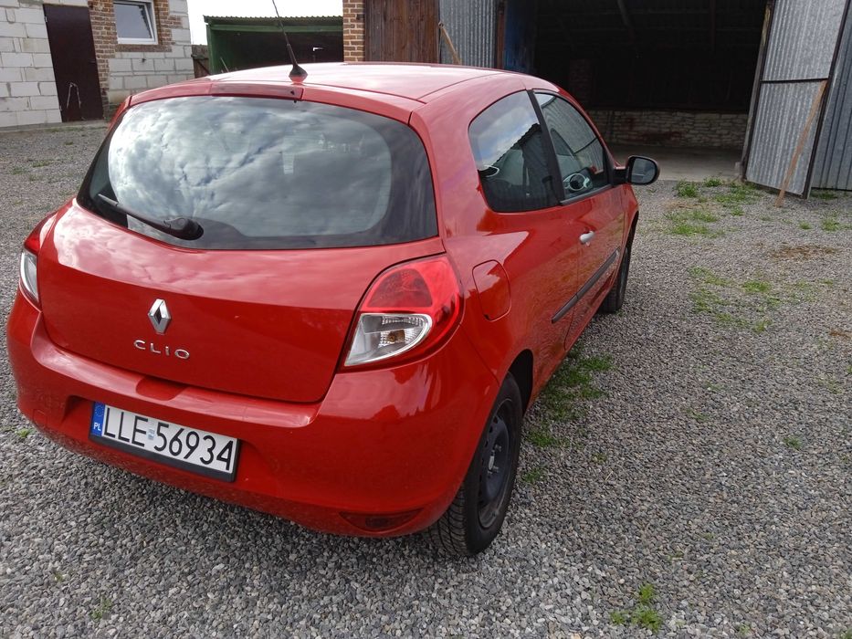 Renault Clio 2011 rok