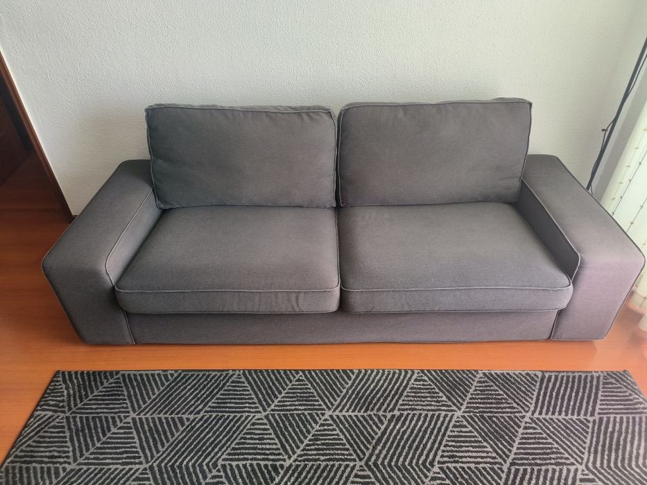 Sofá kivik ikea 3 lugares