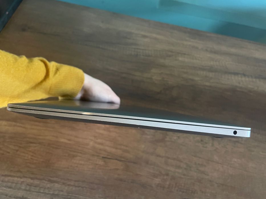 Ноутбук Apple MacBook Air M1 , 8GB RAM, 256GB SSD Space Gray MGN63LL/A