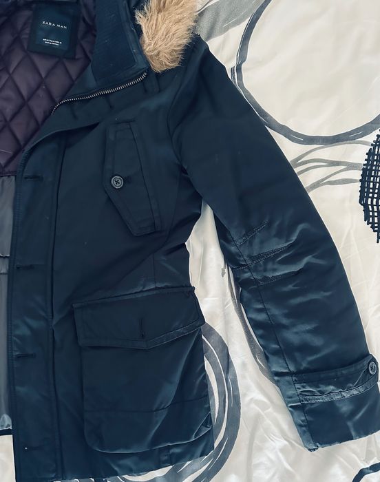 Parka preta da Zara