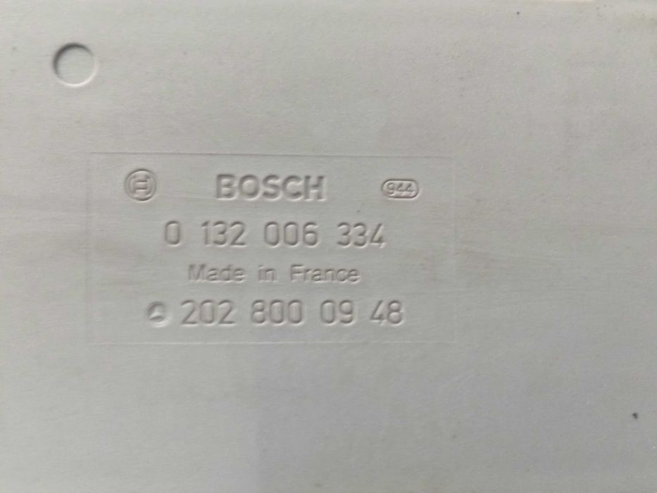Compressor do fecho central MERCEDES C W202