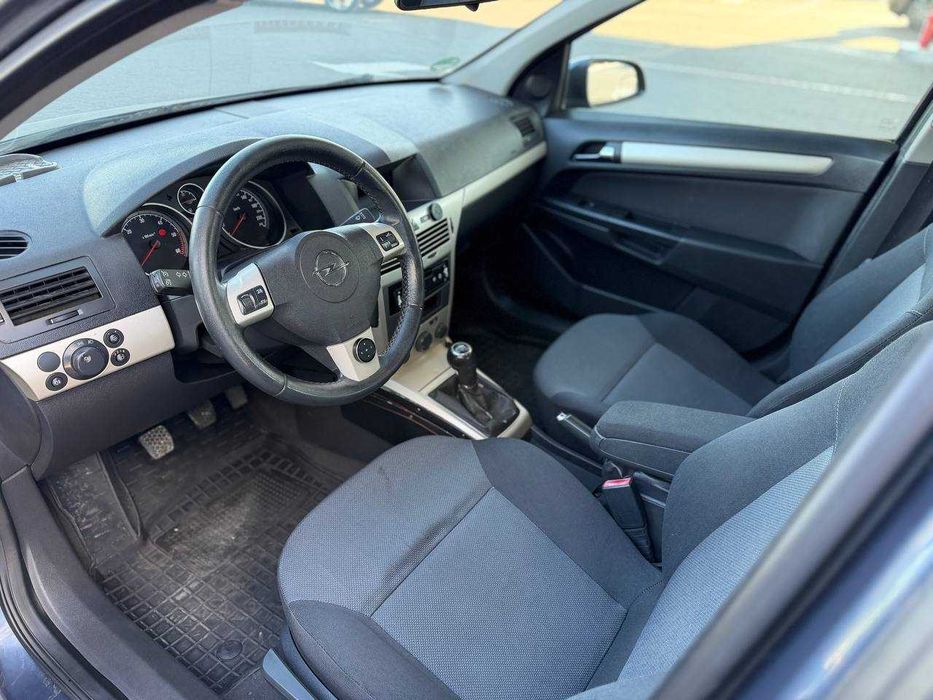 Продам Opel Astra 2007 1.7дизель