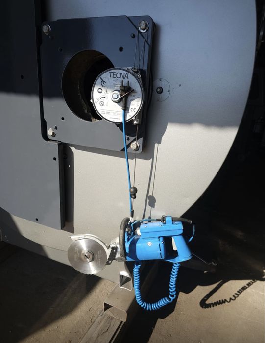 Пила для мяса і кості