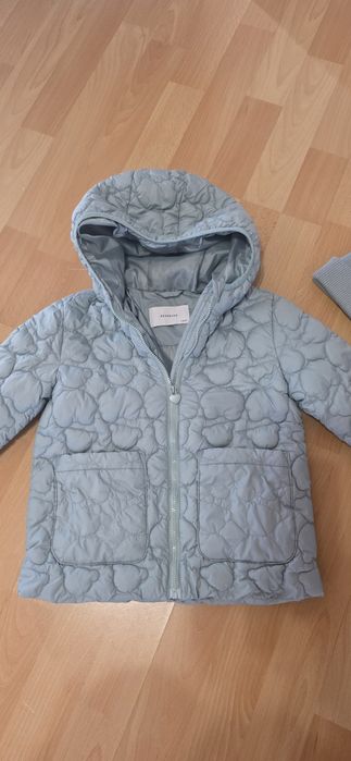 Продам  джинсову куртки Zara   Reserved 110 у віддміному стані