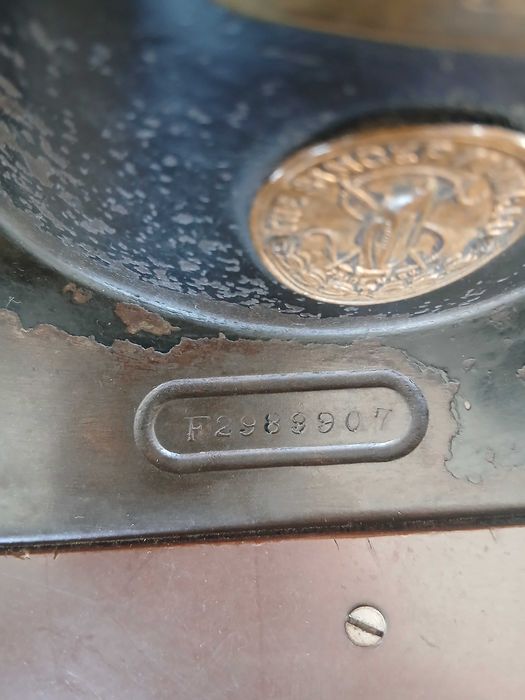 Швейна машинка Singer 16K33 1902 року