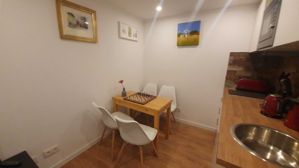 Apartamento Erasmus mobilado e equipado no centro Lisboa: T3 com 2 wcs