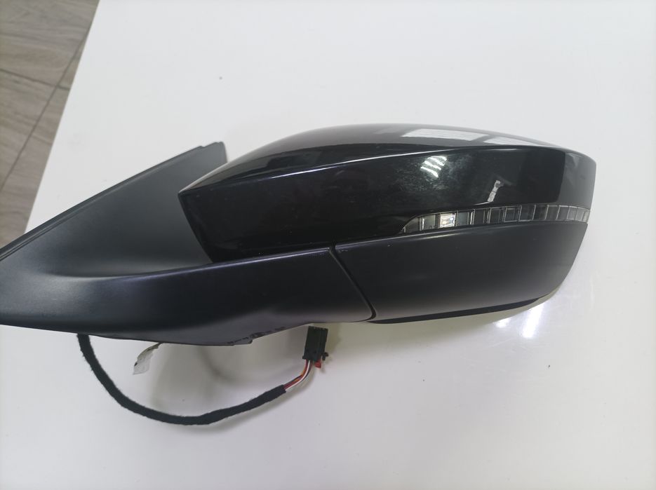 Дзеркало ліве,Skoda Super B 3, Volkswagen Passat USA, 10 pin