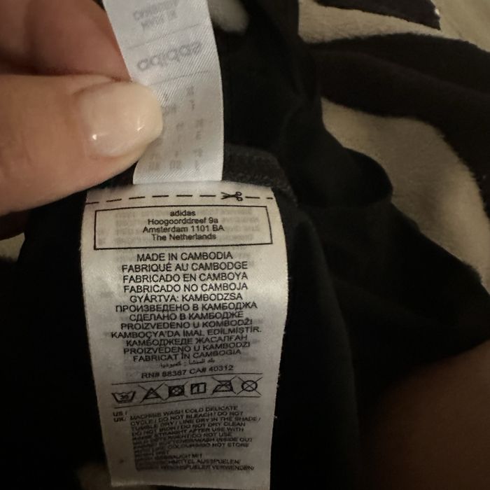 Adidas kostium jednoczesciowy czarny !