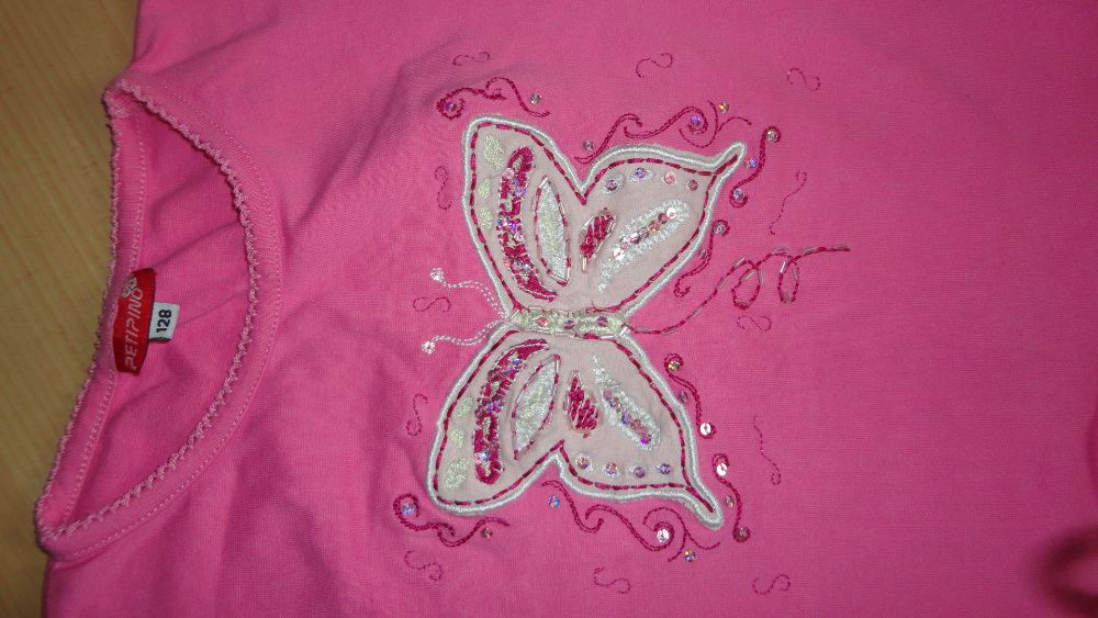 Bluzeczki na lato dla dziewczynki roz. 122-128 cm zestaw Hello Kitty