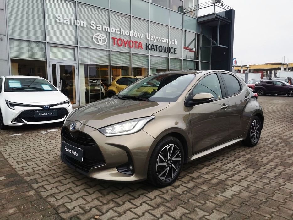 Toyota Yaris 1.5 116KM Comfort + Style + Tech