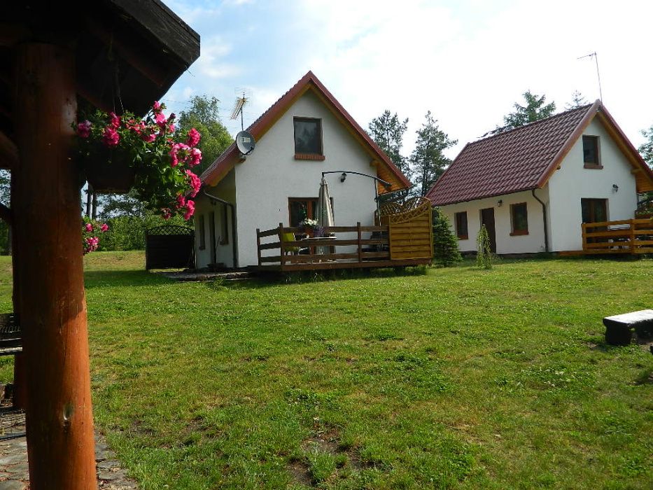 Domek nad jeziorem na Kaszubach, wędkowanie, pomost