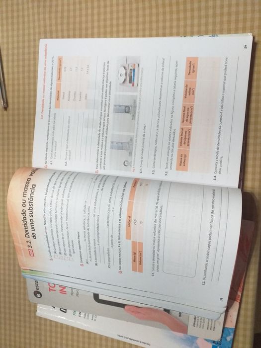 Manuais e CA 7 ano: A Descoberta do Planeta Azul de Fisico-Quimica