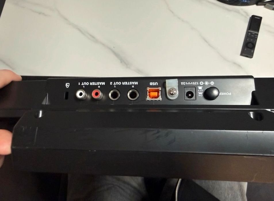 Reloop Touch DJ Controlador com Display