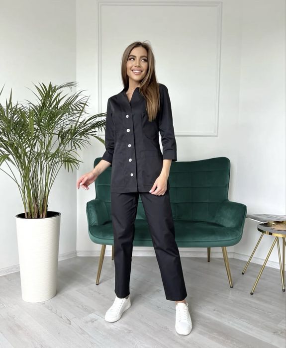 Стильна медична форма