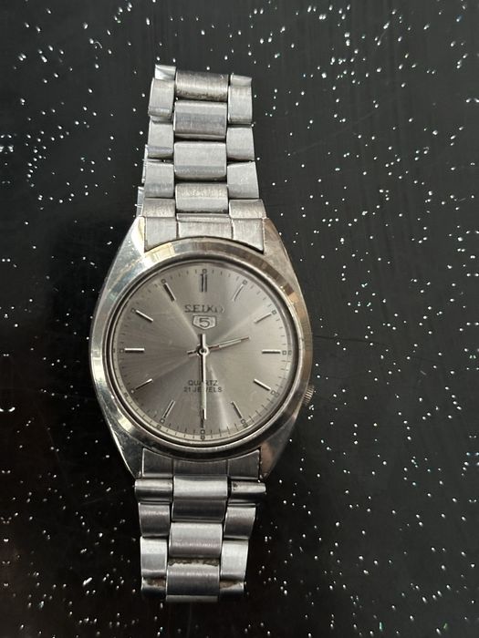 Часы Seiko 5 Quartz, Япония