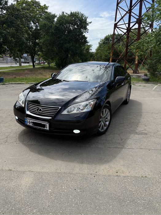 Продам Lexus es350