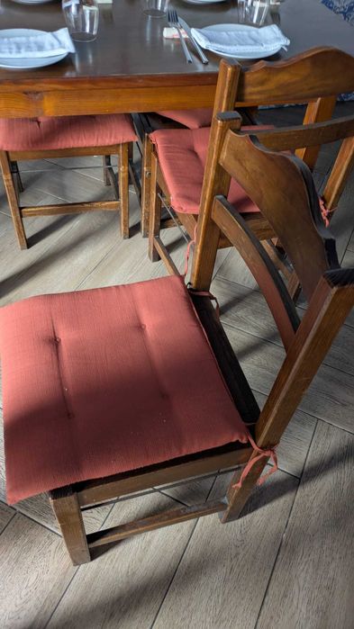Mesas e cadeiras de restaurante — venda urgente | Algarve