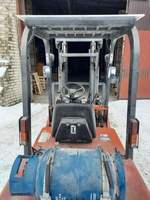 Погрузчик газ бензин 2.5т