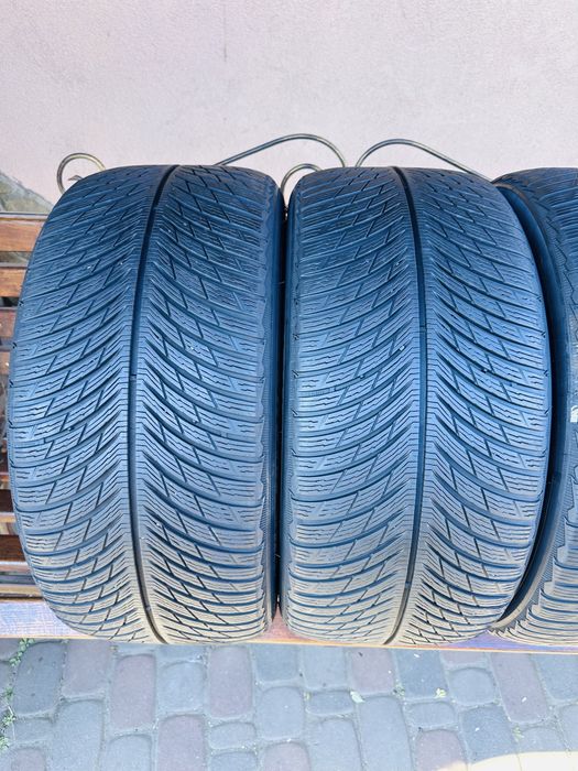 Шини зимові різноширокі 285/40 265/40 R19 (102V) Michelin Pilot Alpin 5