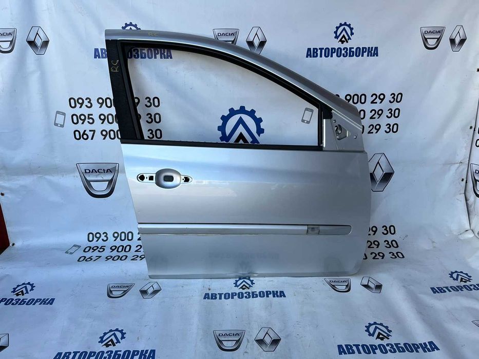 Дверка Передня Права Renault Clio 3 Двері Рено Кліо (2005-2012) TED69