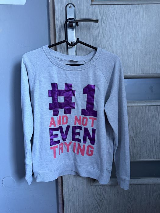 Szara bluza bez kaptura