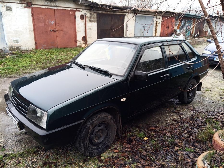 Продам ваз 21099