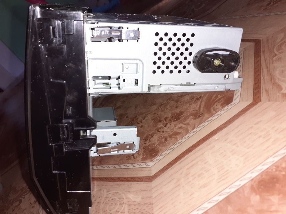 Продам авто магнітолу