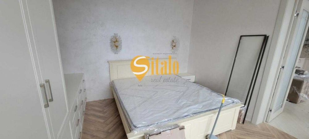 Сучасний будинок з ремонтом біля озера та Київських Карпат в Підгірцях