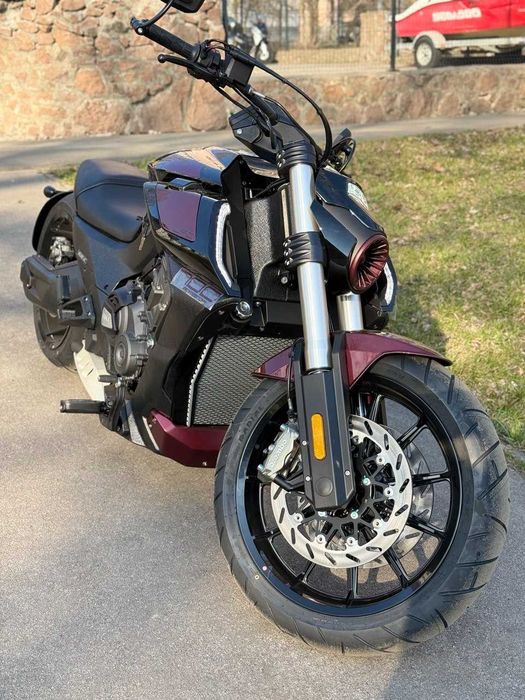Мотоцикл BENDA LFС 700 PRO