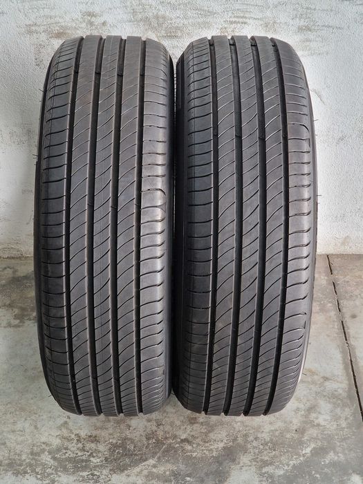 2 Pneus 205/55R19 MICHELIN Semi Novos