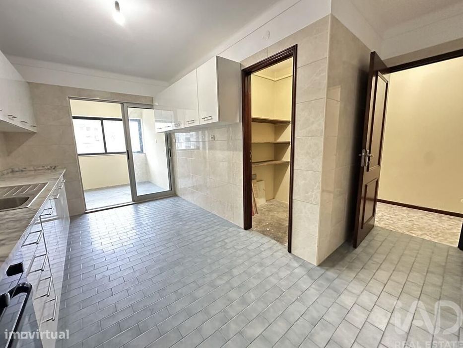 Apartamento T3 em Arcozelo de 125 m2