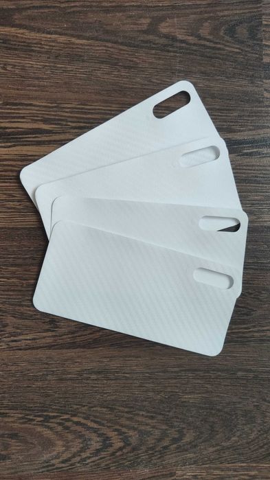 Защитная пленка карбон Xiaomi mi 9