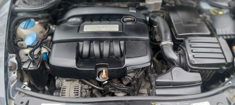 Продам автомобіль Skoda A 5, 2007 року , 1,6   газ- бензин